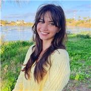 Nativa italiana da clases particulares de italiano para aprender de forma dinámica y mejorar la comunicación y la comprensión del idioma